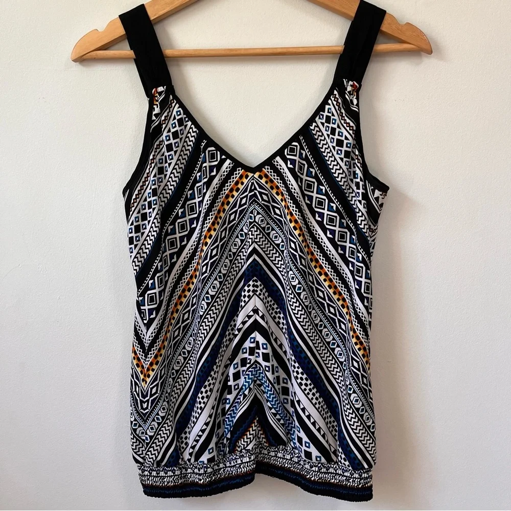 White House Black Market Sleeveless Blouse, Size S - Picture 8 of 10